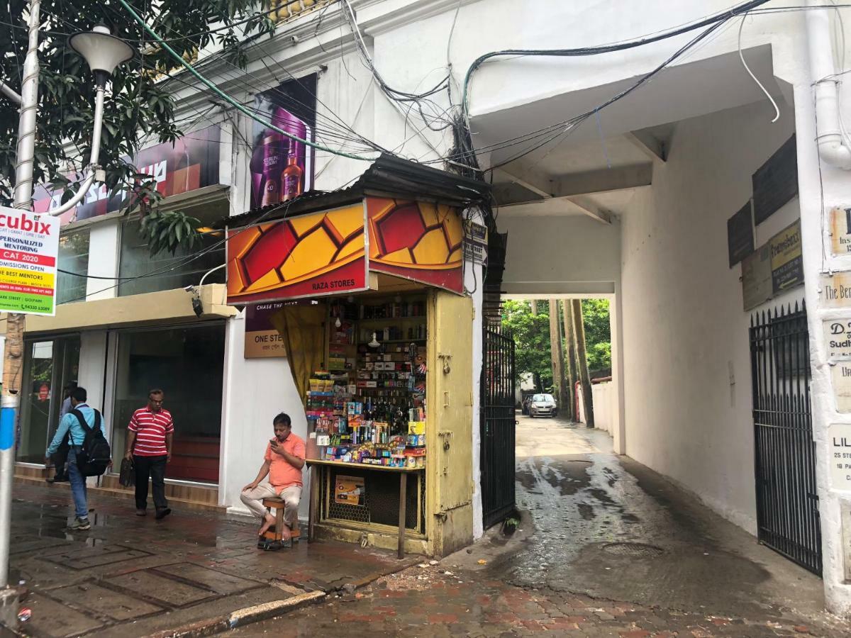 The Aster Heritage Calcutta Buitenkant foto